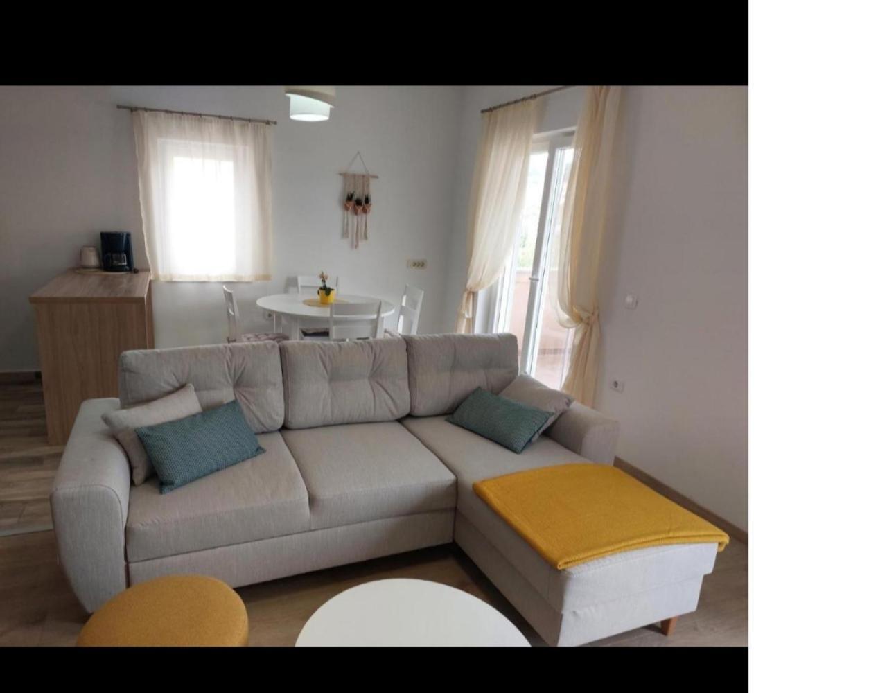 Apartment Ivanovski Rab Town